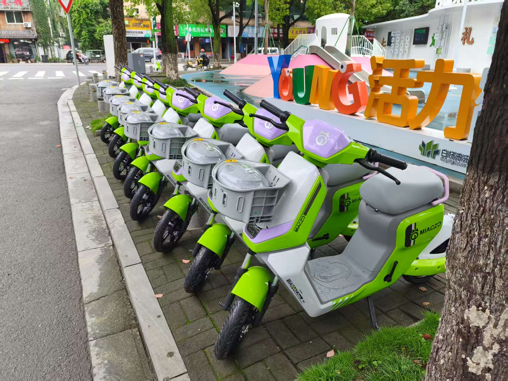 寧波共享電單車(chē)上新了，好像巴斯光年！